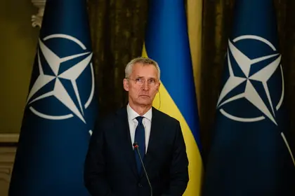 Stoltenberg: Ukraine Must Win War Before Discussing NATO Membership