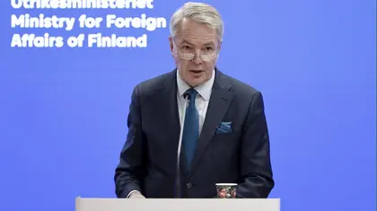 موسكو تجمّد الحسابات المصرفية للسفارة الفنلندية
