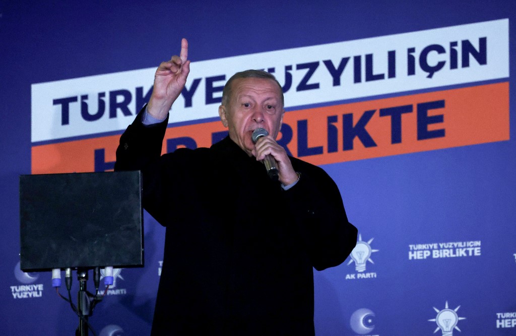 Erdogan Eyes Third Decade of Rule in Historic Runoff