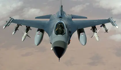 Скільки F-16 необхідно для звільнення України: відповідь Міноборони