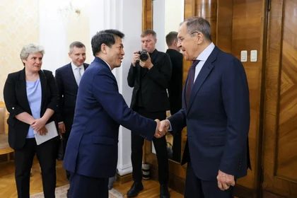 Russia's Lavrov Tells China Envoy 'Serious Obstacles' to Ukraine Peace