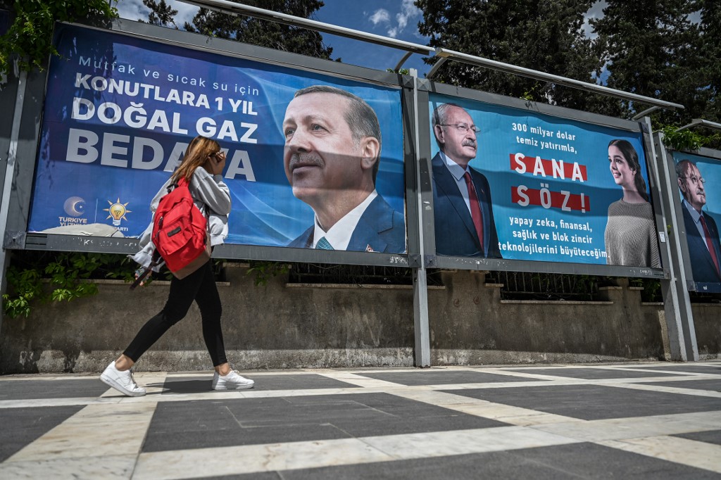 Turkey's Bitter Election Battle Nears Decision Day