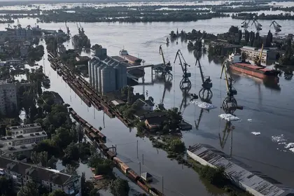 WATCH: Ukrainian Photographers Reveal Devastating Aftermath of Kakhovka Dam Explosion