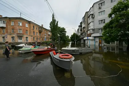 Kherson Flood Waters Begin to Recede, As Evidence of Russian Sabotage Mounts