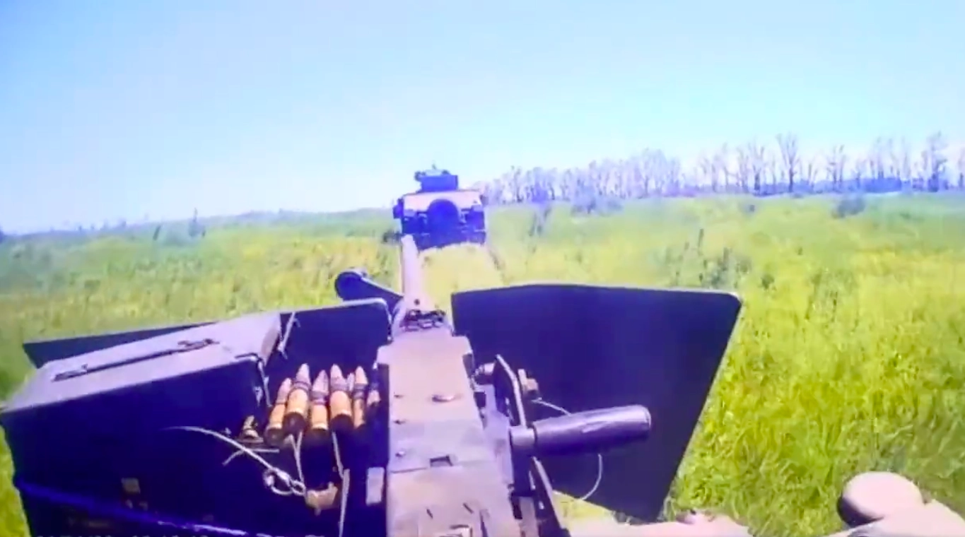 Incredible Head-Cam Footage Shows Ukrainian Humvees Storming Russian Trenches