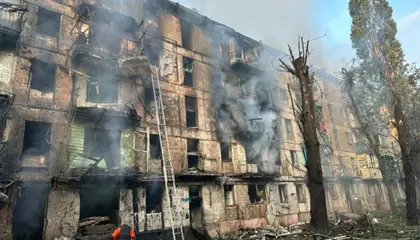 ستة قتلى على الأقل بعد سقوط صاروخ روسي على مبنى سكني في كريفي ريه شرق أوكرانيا