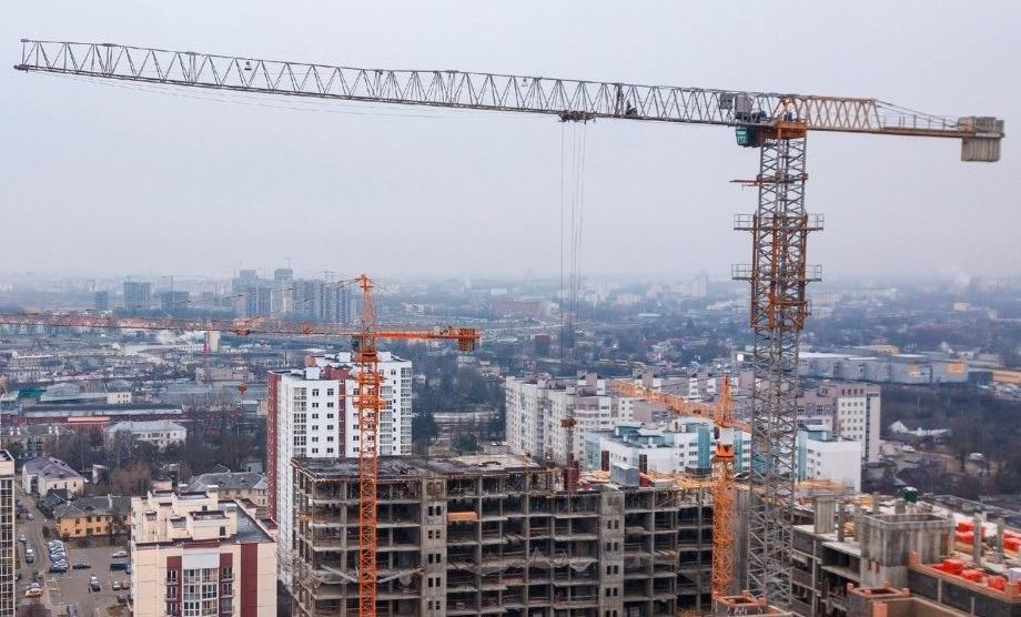 Distress Sales and Ukrainian Real Estate Market Purchasing Land and