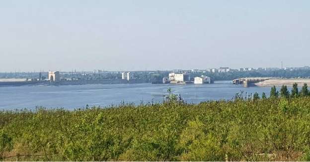 Неочікуваний ефект вниз за течією – руйнування Каховської дамби Росією, можливо, лише спростило контрнаступ України
