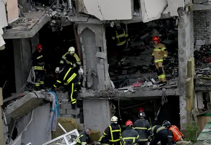 Атака на Київ: під завалами будинку знайшли тіла ще двох загиблих