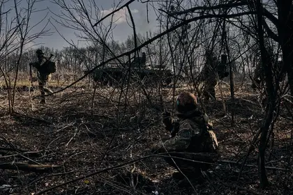 High-Profile Ukraine Brigade Claims Progress Against Dense Minefields, Russian Sources Confirm Attacks