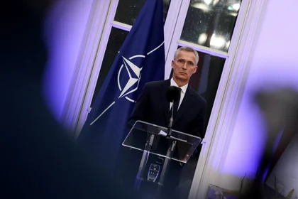 NATO Ready to Defend Against 'Moscow or Minsk': Stoltenberg