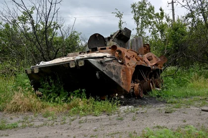 ‘Starve, Stretch and Strike’: Ukraine’s Summer Offensive Strategy