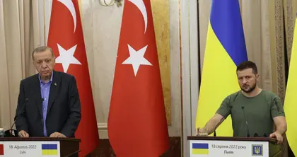 الرئيس زيلينسكي يزور تركيا لأول مرة منذ بداية الغزو الروسي لأوكرانيا