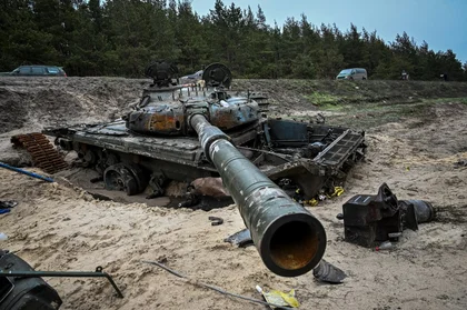 How Many Tanks Does Russia Have in Ukraine? The Kremlin’s Situation Gets a Whole Lot Worse
