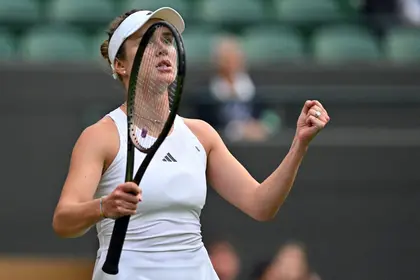 EXPLAINED: Why a Confused Crowd Booed After Ukrainian Tennis Star’s Wimbledon Victory