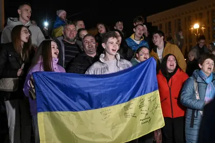 Be Happy: Ukrainians as Happy Now as at Start of War