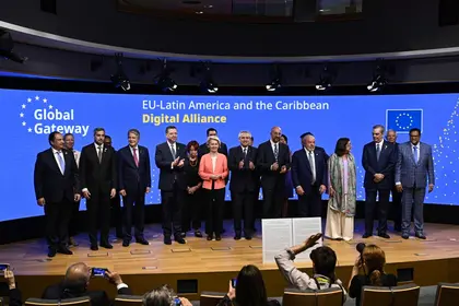 قمة الاتحاد الأوروبي ودول أمريكا اللاتينية تبرز الخلاف حول روسيا