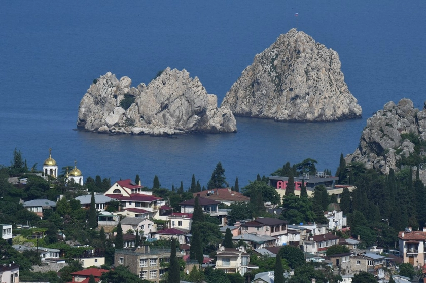 Multiple Drones Attack Crimea Overnight, Russian-Installed Governor Says