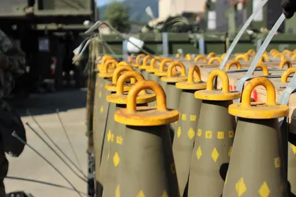 ПОЯСНЕННЯ: Як насправді працюють нові українські касетні боєприпаси DPICM