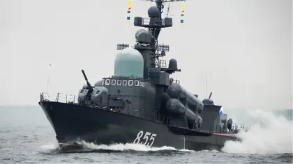 أوكرانيا تتهم روسيا بتهديد السفن المدنية بالبحر الأسود