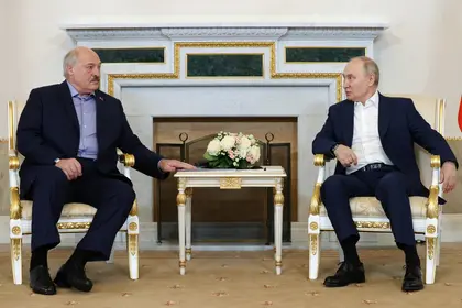 The 5 Maddest Things Putin and Lukashenko Said During Their Bizarre Meeting