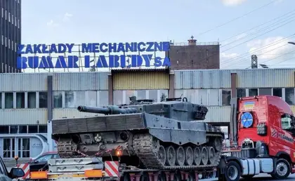 У Польщі запрацював центр для ремонту танків Leopard з України