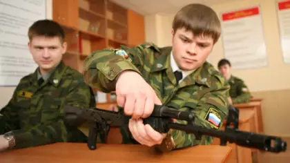 Росія проводить військову підготовку для дітей, щоб розвивати в них воєнізований патріотизм