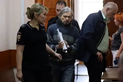 محكمة روسية تقضي بسجن ناشط 6 سنوات بسبب تنديده بالغزو الروسي لأوكرانيا