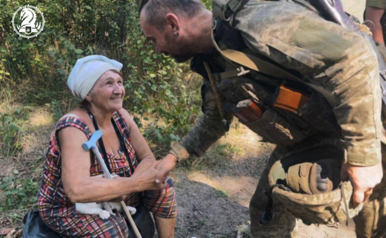 Ukrainian Troops Enter Robotyne, Villagers Rejoice