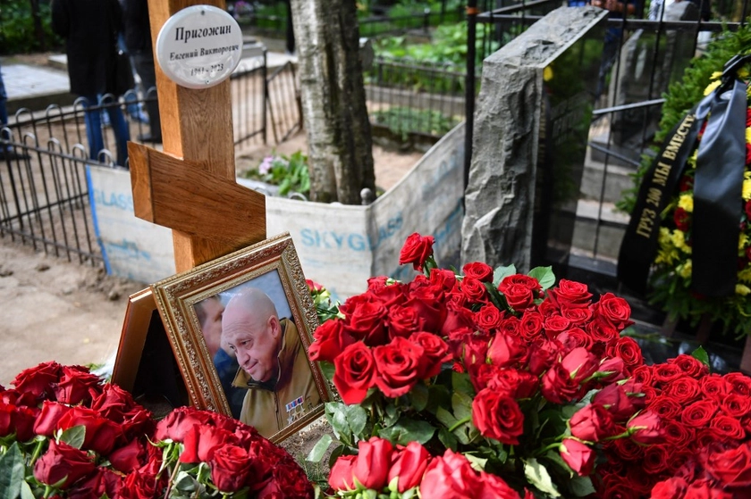 What's the Deal with Prigozhin's Quiet Burial? - Eurotopics, 30 August 2023