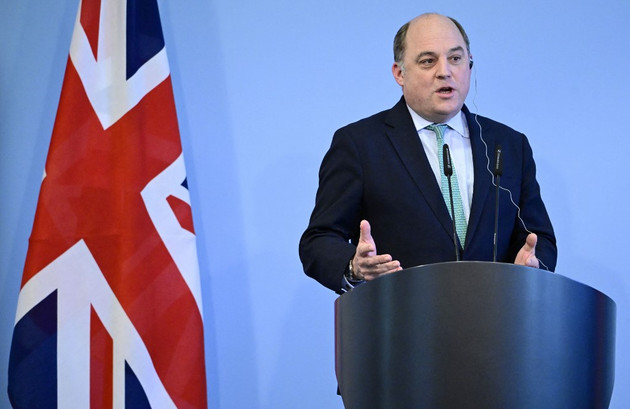 British Defense Minister Ben Wallace Resigns, Grant Shapps Named as Replacement - Vimarsana News