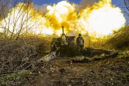 Kremlin Propagandists: Ukraine Artillery is Winning, Russia Guns Getting Taken Out – a Lot