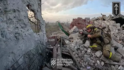 Incredible Headcam Footage Shows Ukrainian Assault on Destroyed Andriivka