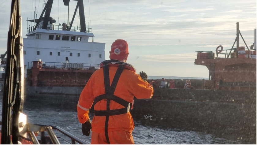 Crew of Civilian Cargo Ship Rescued After Striking Suspected Naval Mine in Black Sea