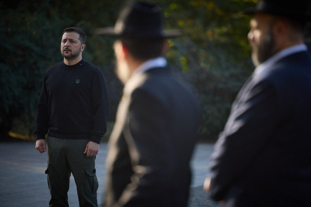Zelensky Joins Commemoration of Babyn Yar Massacres, Blessed by Chief Rabbi - Vimarsana News