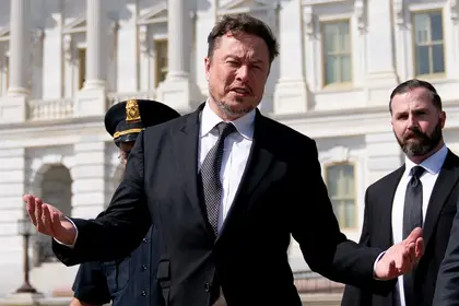 Kyiv MP Invites Elon Musk to Ukraine, Says He Can Ask ‘Any Question’
