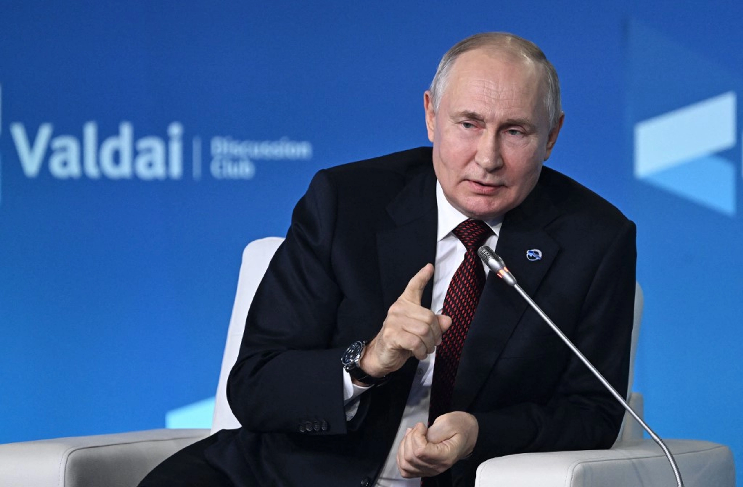 EXPLAINED: Putin’s ‘Bizarre’ Speech About Wagner, Cocaine and ‘Building a New World’