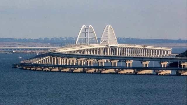 Dutch Companies and Individuals Found Guilty of Helping Russia Build Crimea Bridge