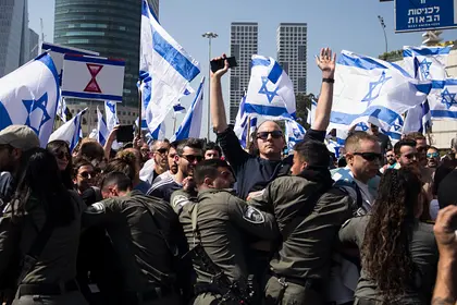 اعتصام في تل أبيب للمطالبة بإطلاق الرهائن لدى حماس واستقالة نتانياهو
