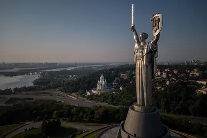The Past Doesn’t Define Today: Removing Communist Symbol from Kyiv’s Motherland Statue