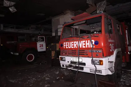 Росія вдарила по пожежній частині в Ізюмі в ювілей: постраждали рятувальники
