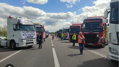 Polish-Ukrainian Border Potentially Closed Until End of Year Due to Strikes