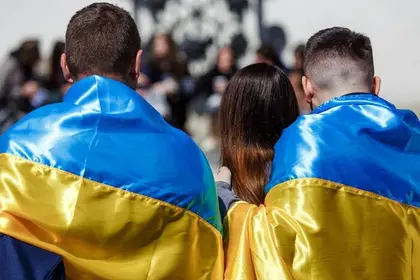 Українці вважають за доцільне критикувати владу під час війни - опитування