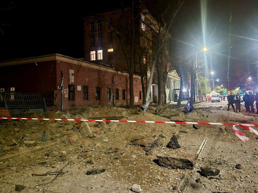 Five Injured and Museum Damaged in Russian Attack on Odesa