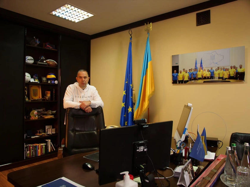 "Ми з командою встигли багато": міністр спорту прокоментував свою відставку