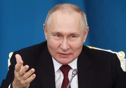 Putin’s Bizarre Questions About Ice Spark Confusion and Mockery in Russia