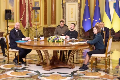Зеленський після зустрічі з президентом Євроради: Віримо, що ЄС пройде свою частину шляху для старту перемовин з Україною