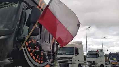 Київ пропонує Польщі відкрити додаткові пункти пропуску для порожніх вантажівок