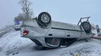 Heavy Snowfall Brings Traffic to a Halt on Key Ukrainian Highways