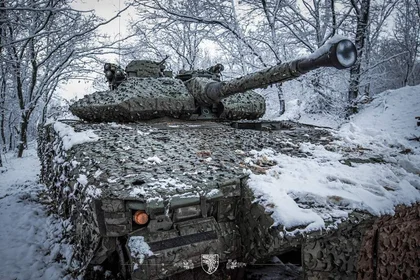 مهام دبابات "ليوبارد 2" في أوكرانيا باتت دفاعية مع تعثر الهجوم المضاد